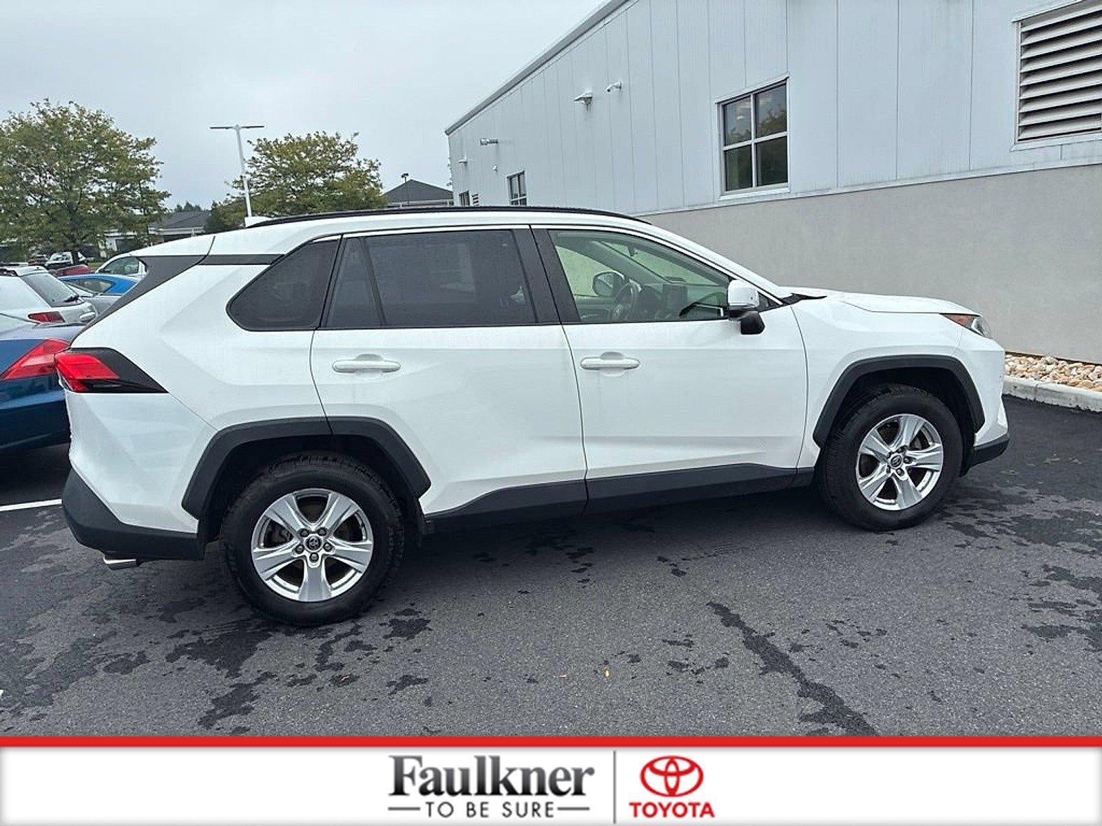 2020 Toyota RAV4 XLE AWD (Natl)