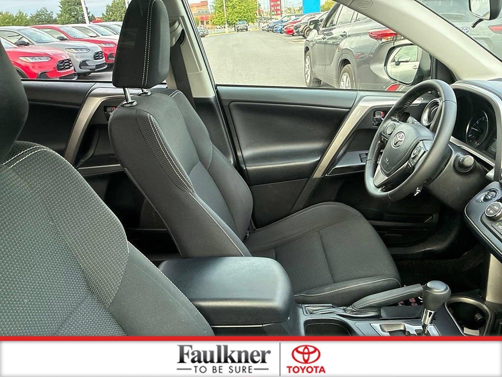 2018 Toyota RAV4 XLE AWD (Natl)