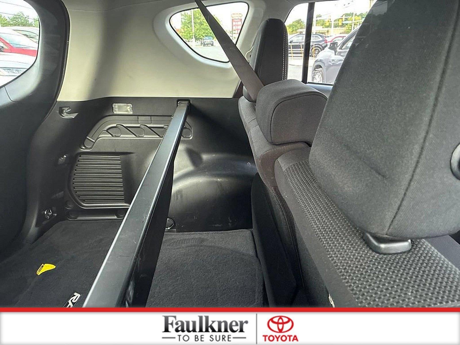 2018 Toyota RAV4 XLE AWD (Natl)