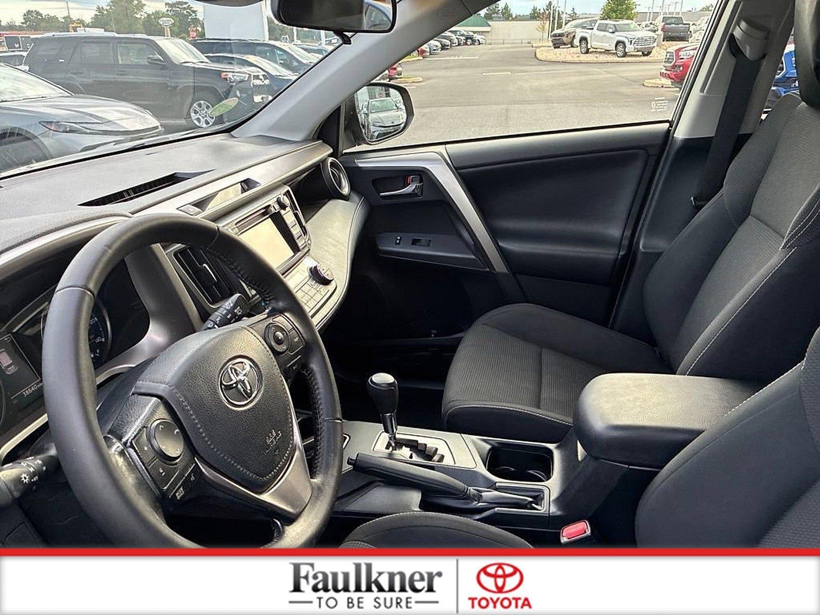 2018 Toyota RAV4 XLE AWD (Natl)