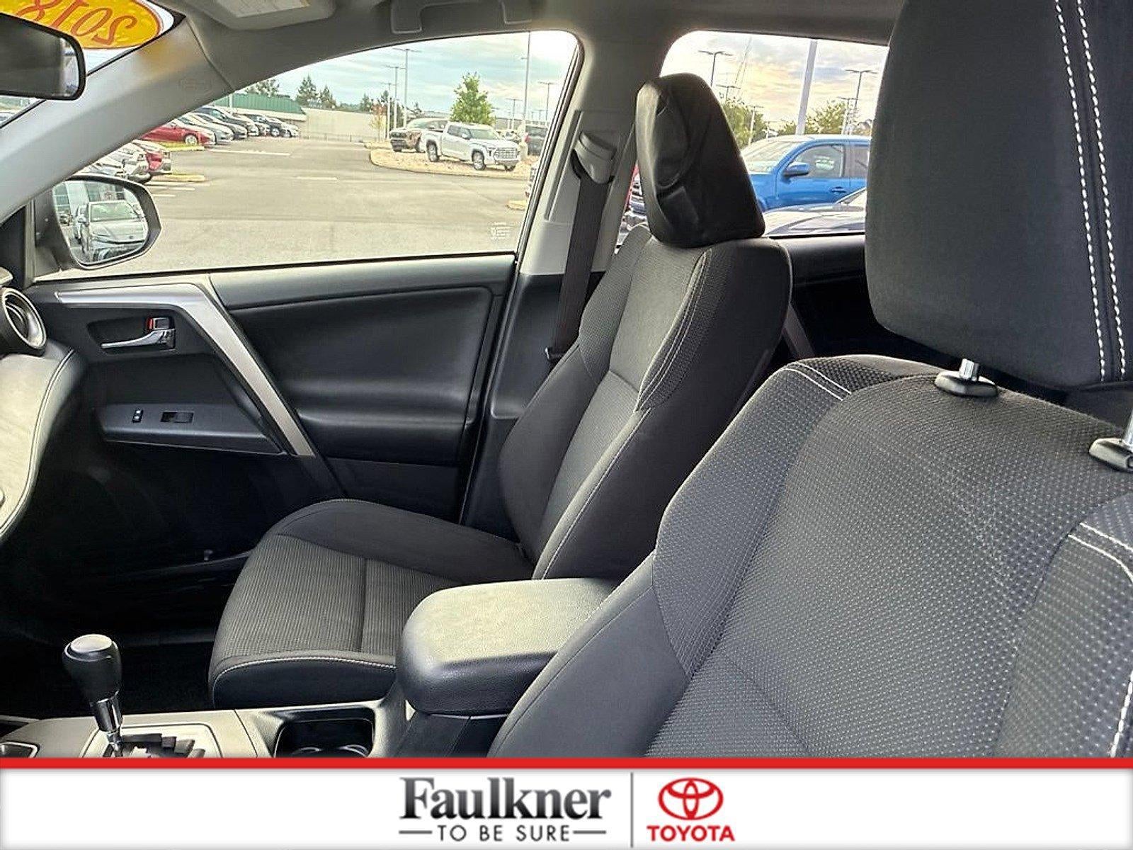 2018 Toyota RAV4 XLE AWD (Natl)