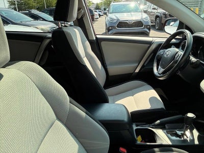 2018 Toyota RAV4 Hybrid XLE AWD (Natl)