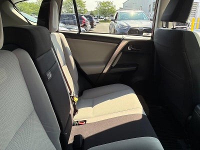 2018 Toyota RAV4 Hybrid XLE AWD (Natl)