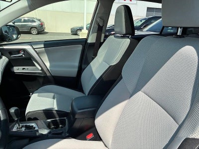 2018 Toyota RAV4 Hybrid XLE AWD (Natl)