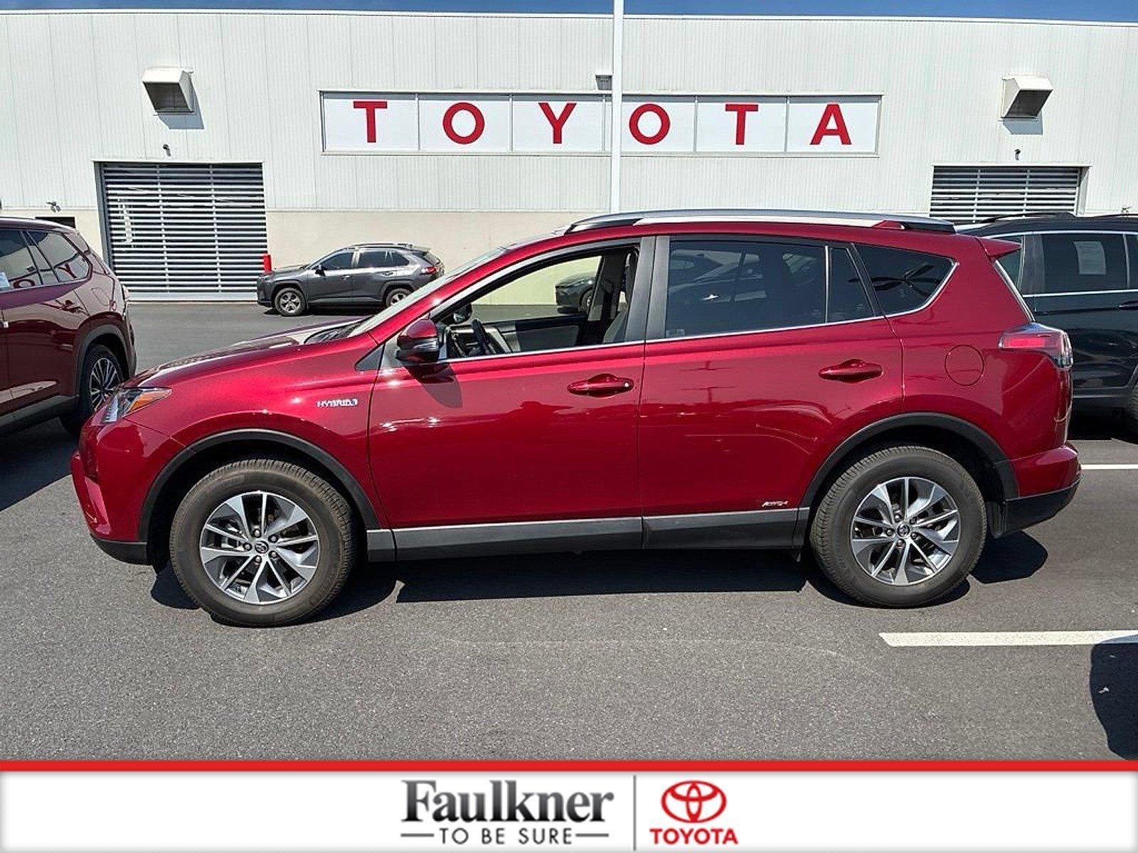 2018 Toyota RAV4 Hybrid XLE AWD (Natl)