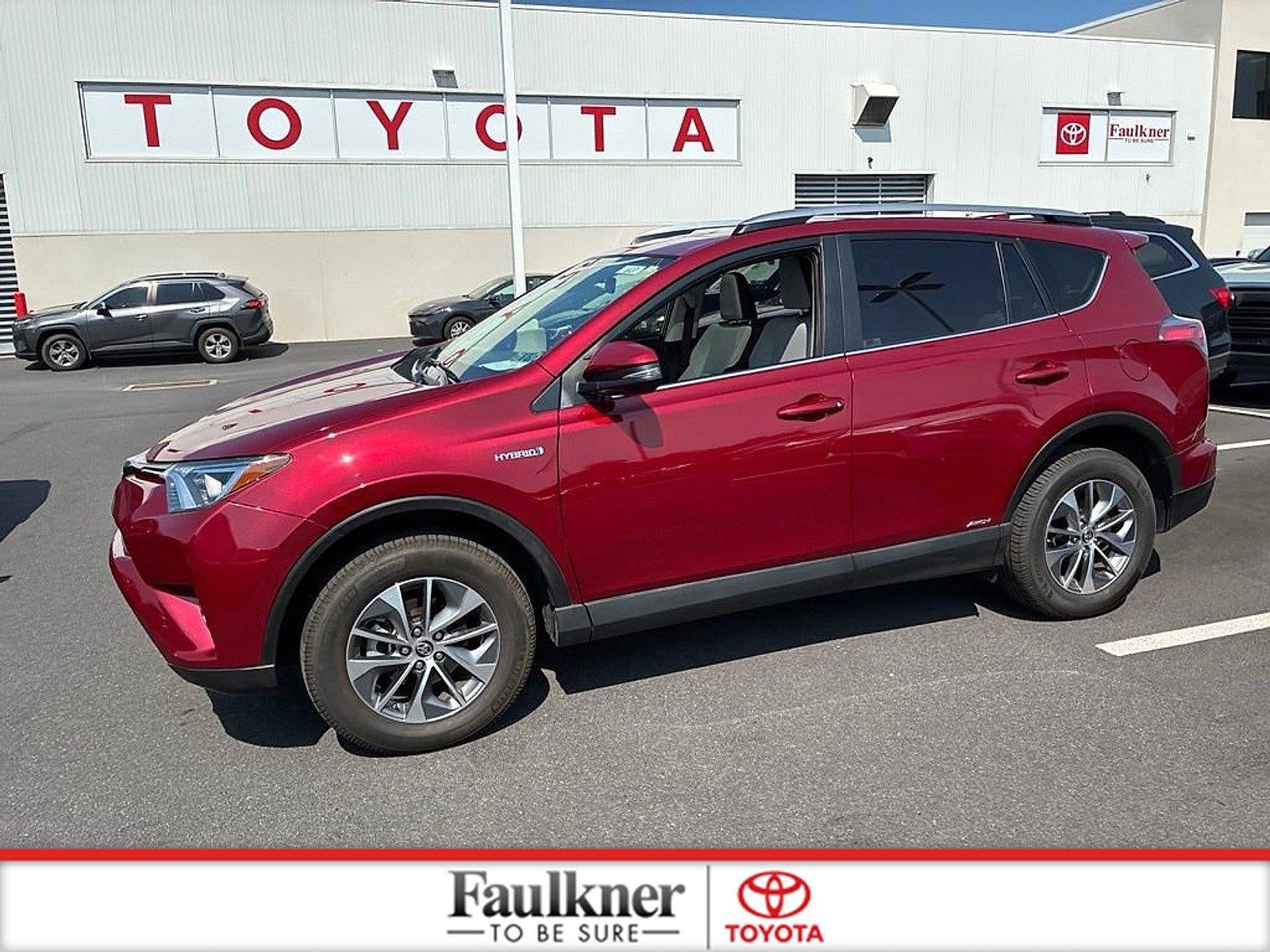 2018 Toyota RAV4 Hybrid XLE AWD (Natl)