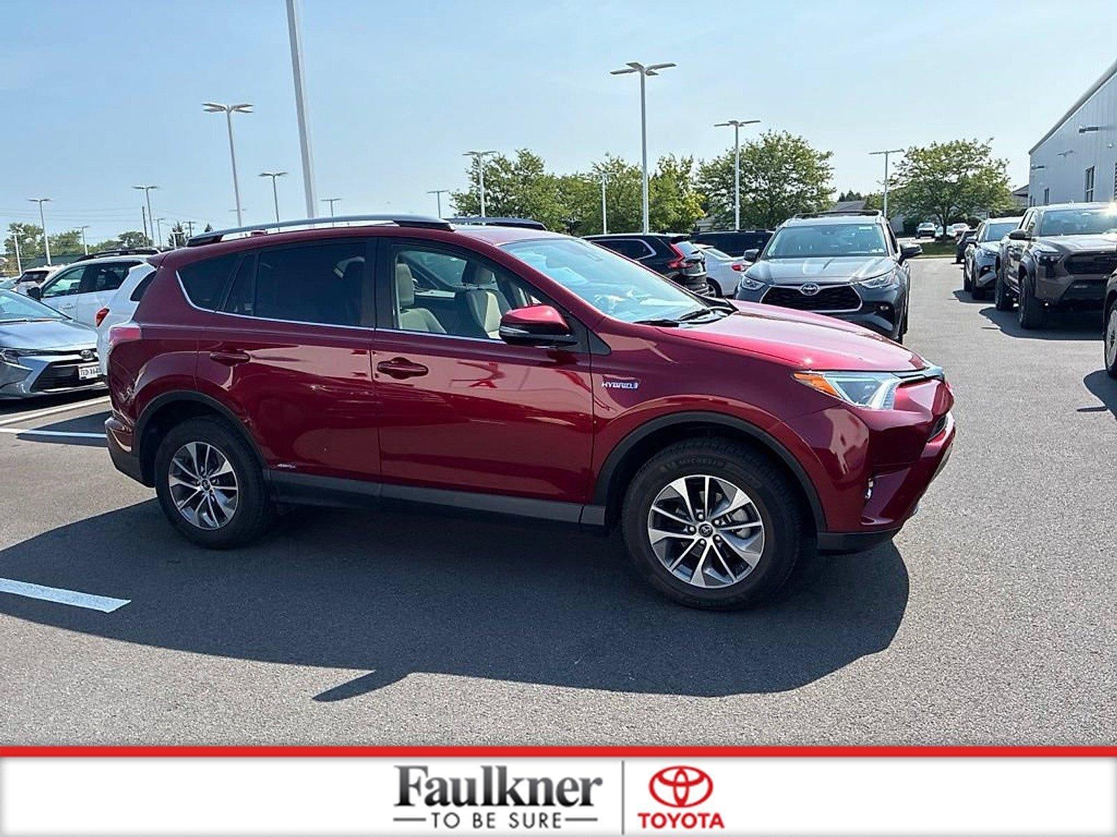 2018 Toyota RAV4 Hybrid XLE AWD (Natl)