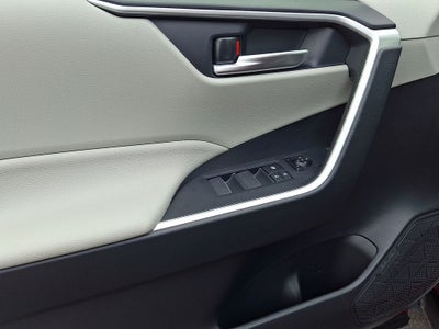 2025 Toyota RAV4 Hybrid XLE AWD (Natl)