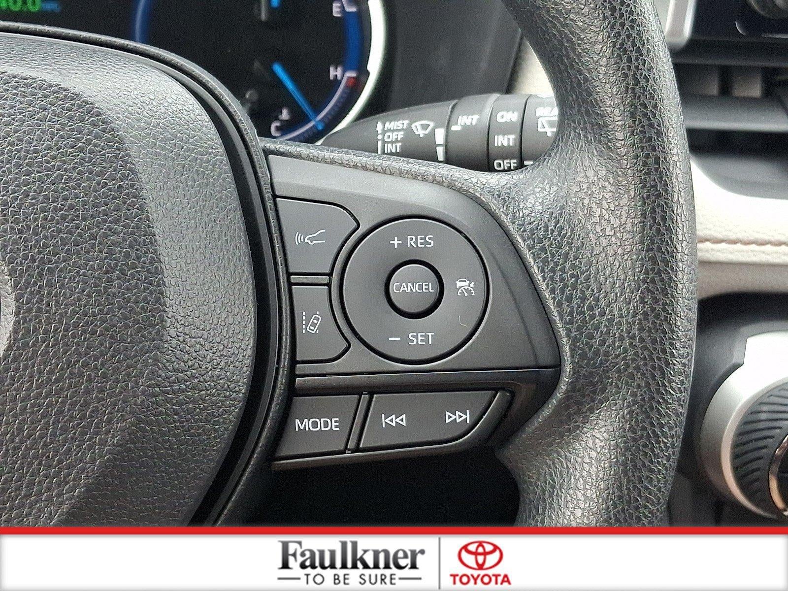 2025 Toyota RAV4 Hybrid XLE AWD (Natl)
