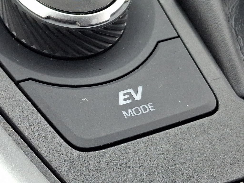 2025 Toyota RAV4 Hybrid XLE AWD (Natl)