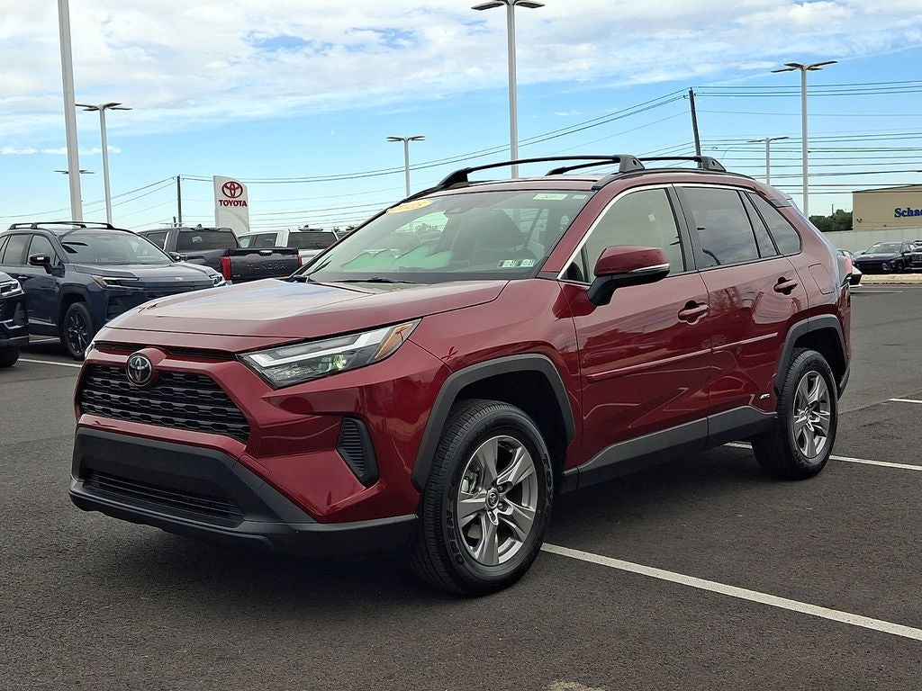 2025 Toyota RAV4 Hybrid XLE AWD (Natl)
