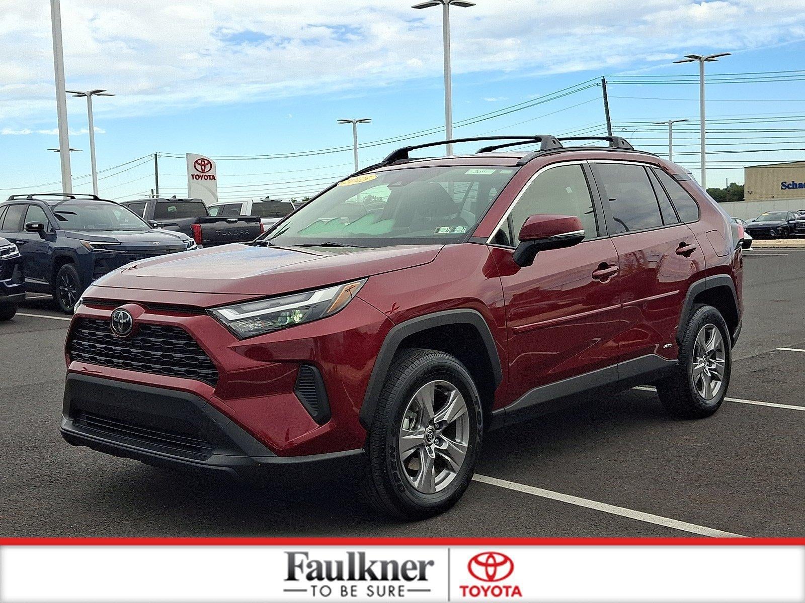 2025 Toyota RAV4 Hybrid XLE AWD (Natl)