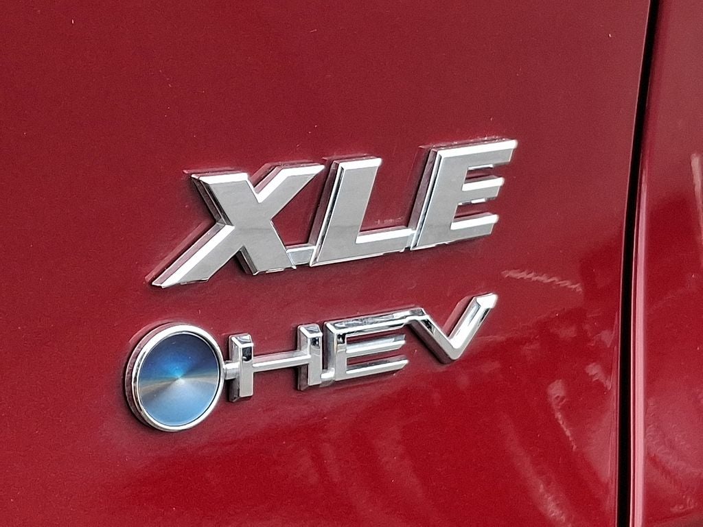 2025 Toyota RAV4 Hybrid XLE AWD (Natl)