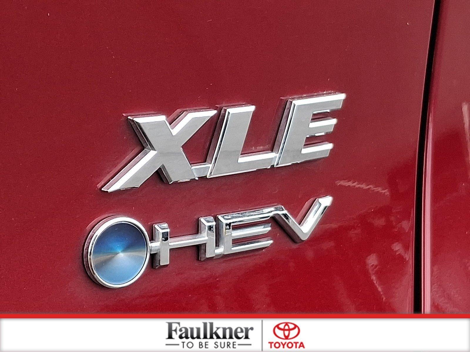 2025 Toyota RAV4 Hybrid XLE AWD (Natl)
