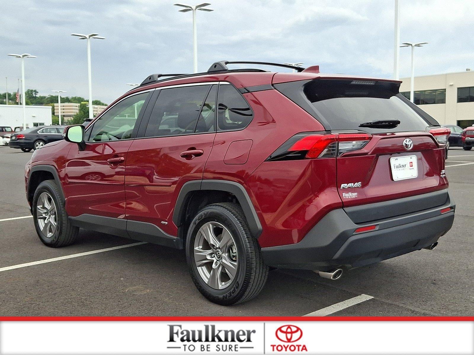 2025 Toyota RAV4 Hybrid XLE AWD (Natl)
