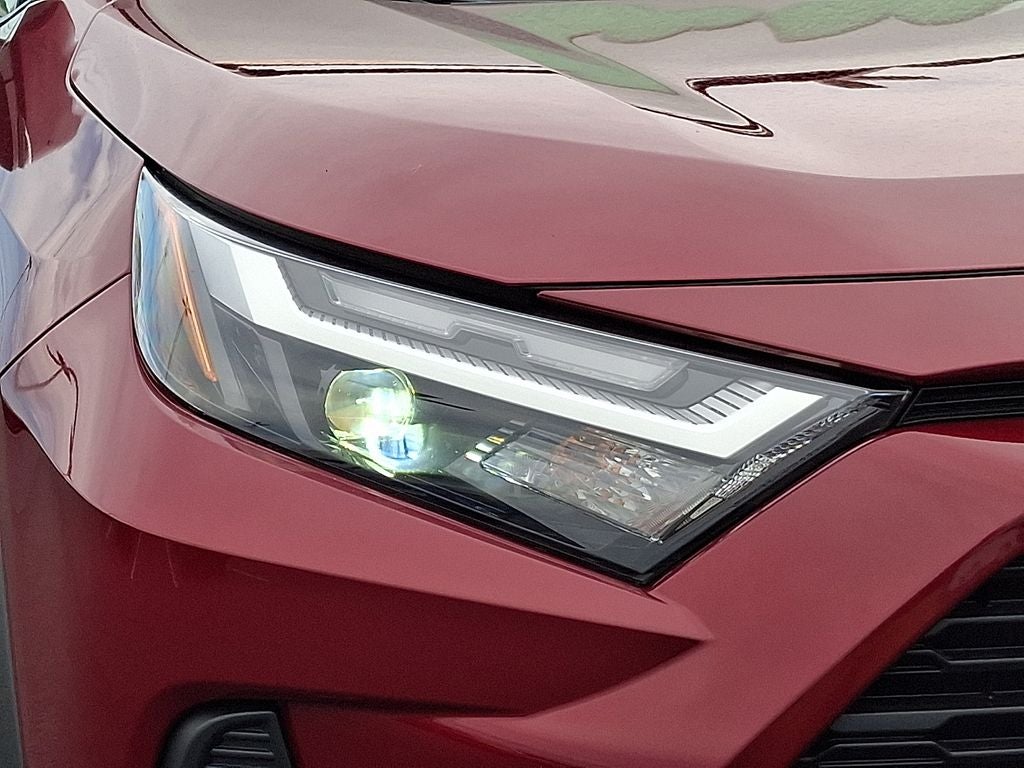 2025 Toyota RAV4 Hybrid XLE AWD (Natl)