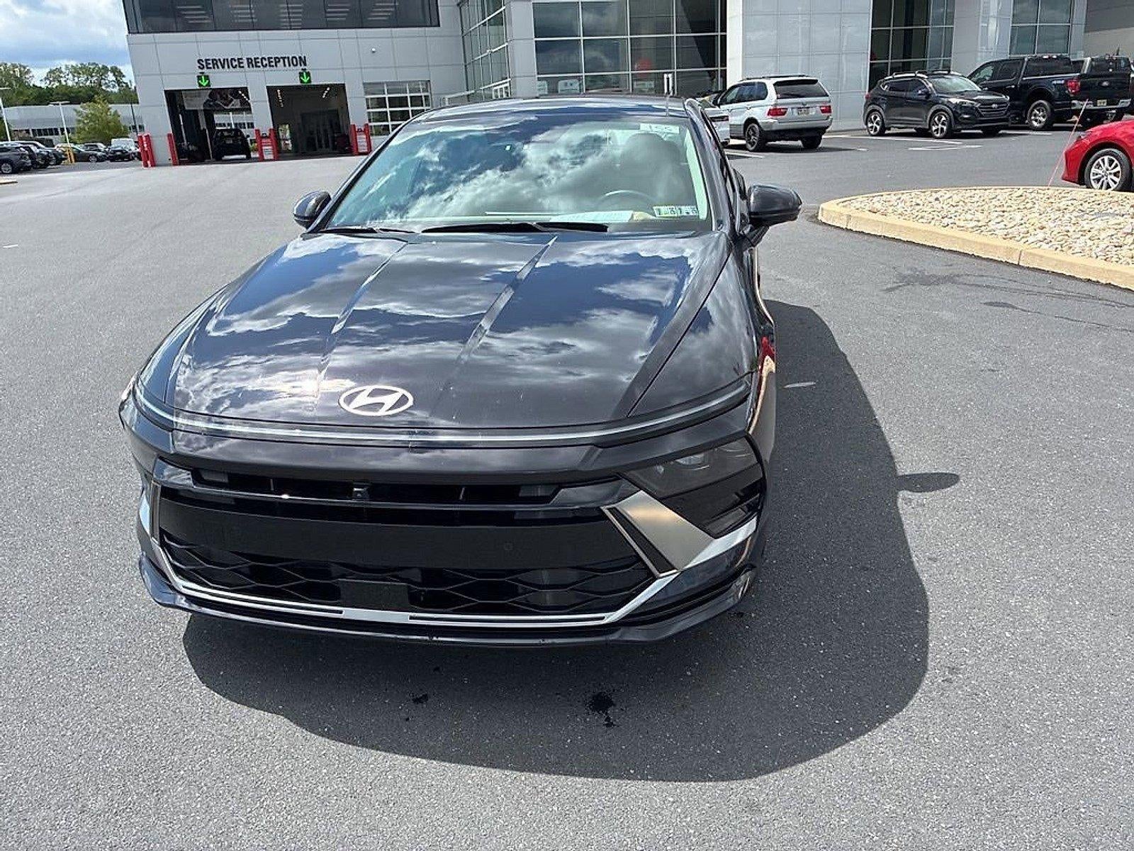 2025 Hyundai SONATA Hybrid Limited FWD