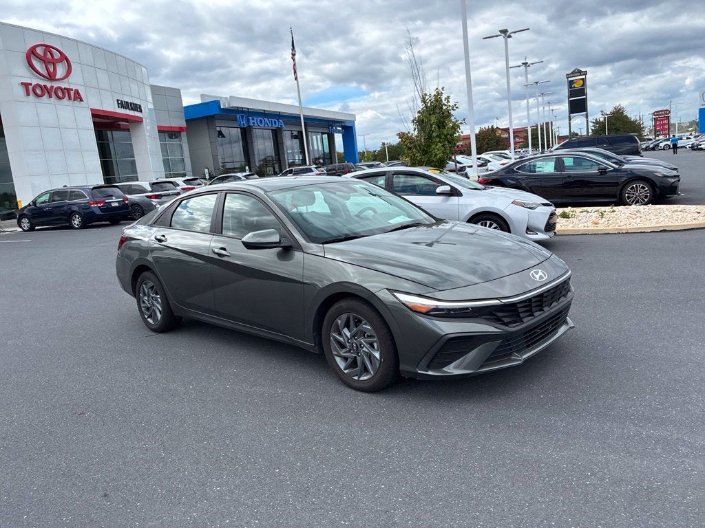 2024 Hyundai Elantra SEL