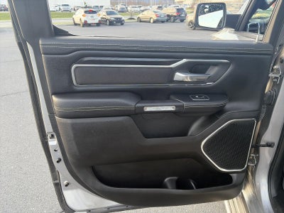 2024 RAM 1500 Laramie 4x4 Crew Cab 5'7" Box