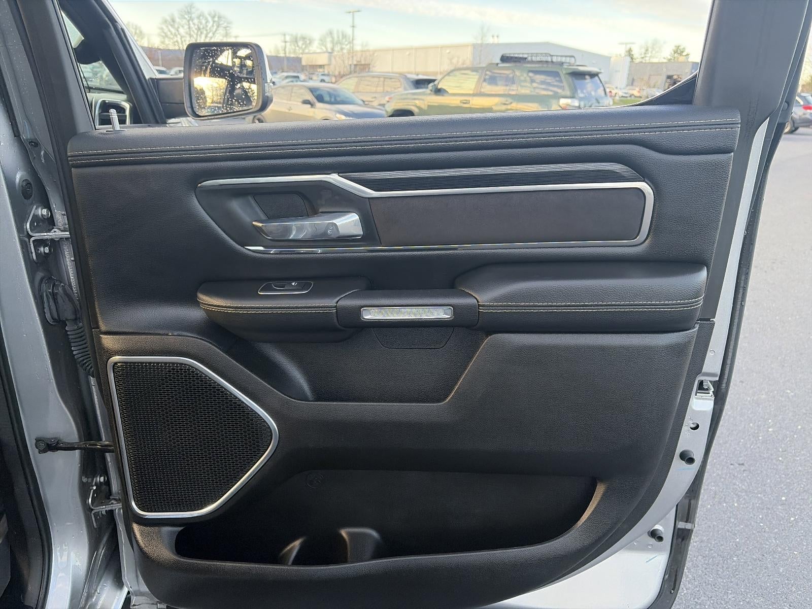 2024 RAM 1500 Laramie 4x4 Crew Cab 5'7" Box