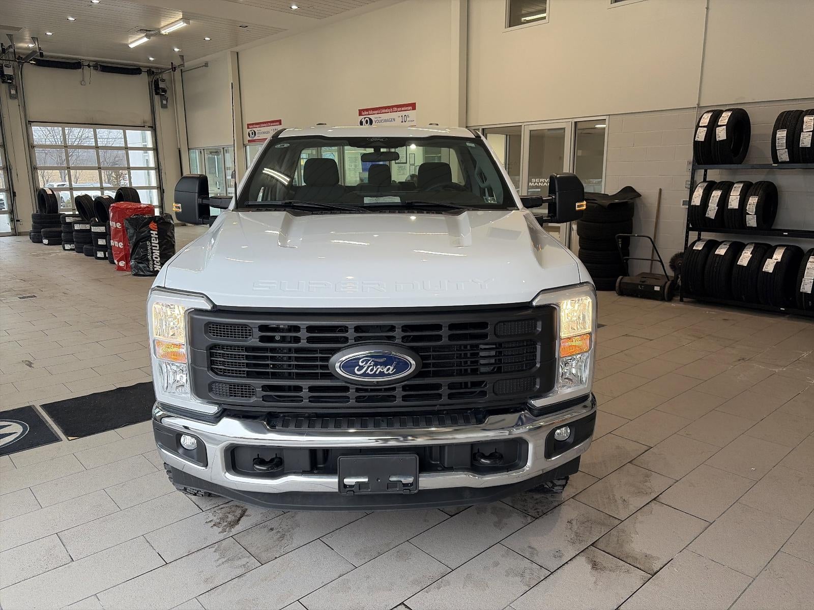 2024 Ford Super Duty F-250 SRW XL 4WD Reg Cab 8' Box