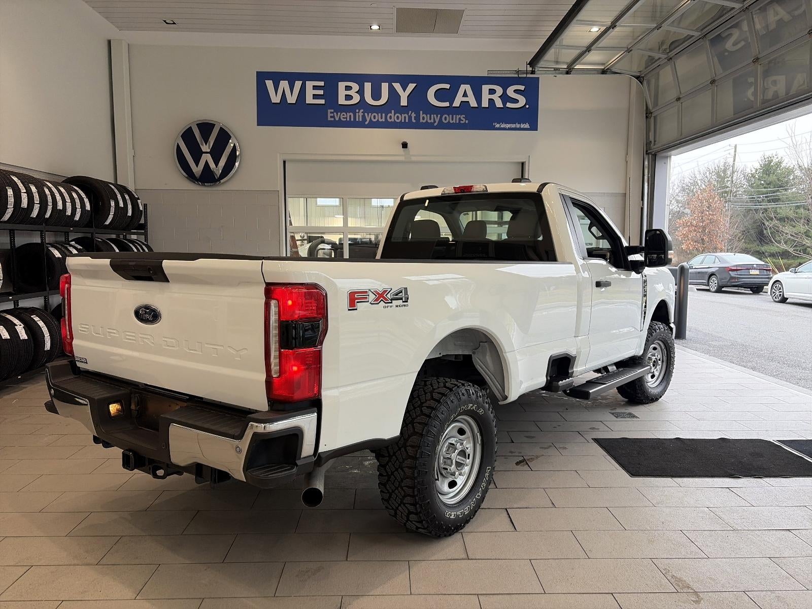 2024 Ford Super Duty F-250 SRW XL 4WD Reg Cab 8' Box