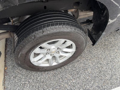 2023 Chevrolet Silverado 1500 Crew Cab Short Box 4-Wheel Drive LT 2FL