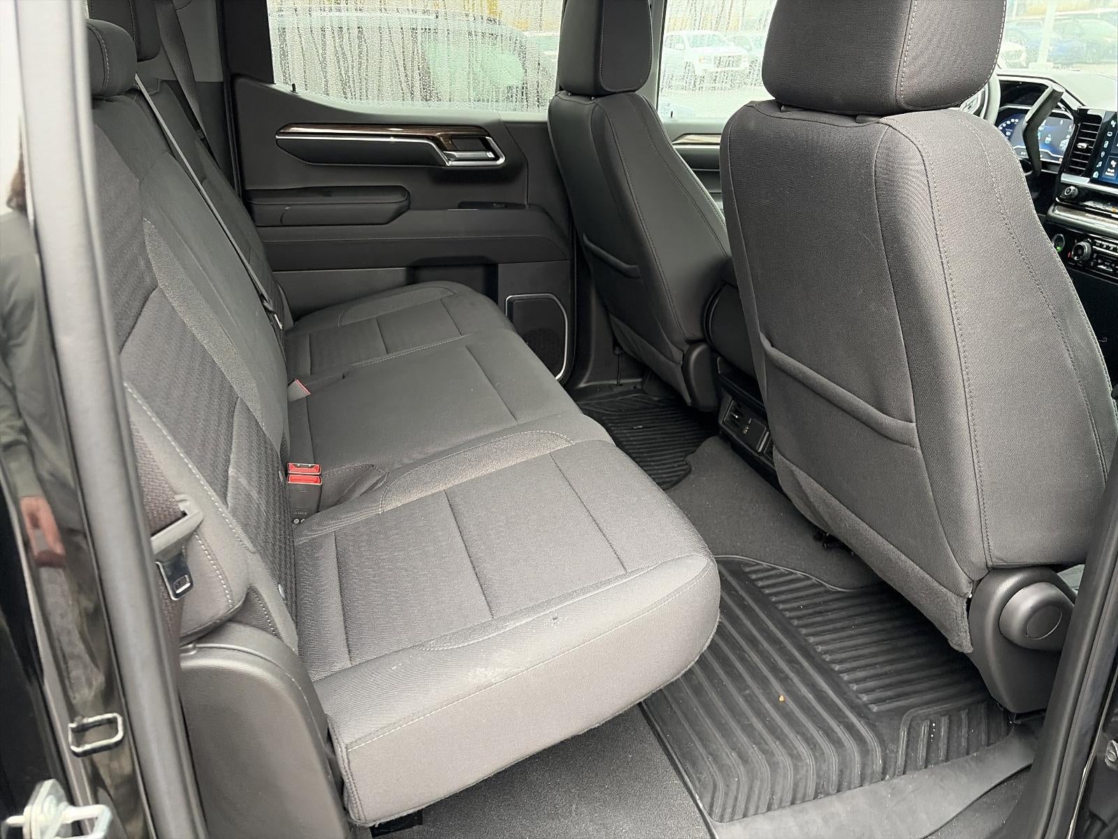 2023 Chevrolet Silverado 1500 Crew Cab Short Box 4-Wheel Drive LT 2FL