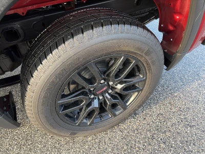 2024 GMC Sierra 1500 Crew Cab Short Box 4-Wheel Drive Elevation 3SB