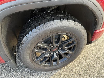 2024 GMC Sierra 1500 Crew Cab Short Box 4-Wheel Drive Elevation 3SB