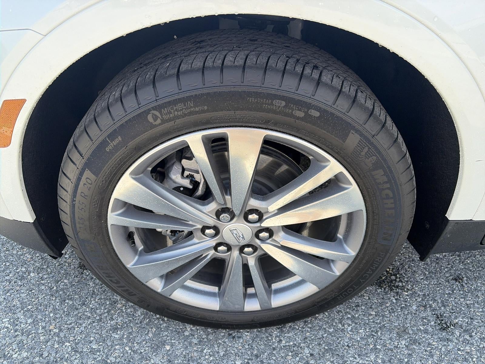 2025 Cadillac XT5 FWD 4dr Premium Luxury