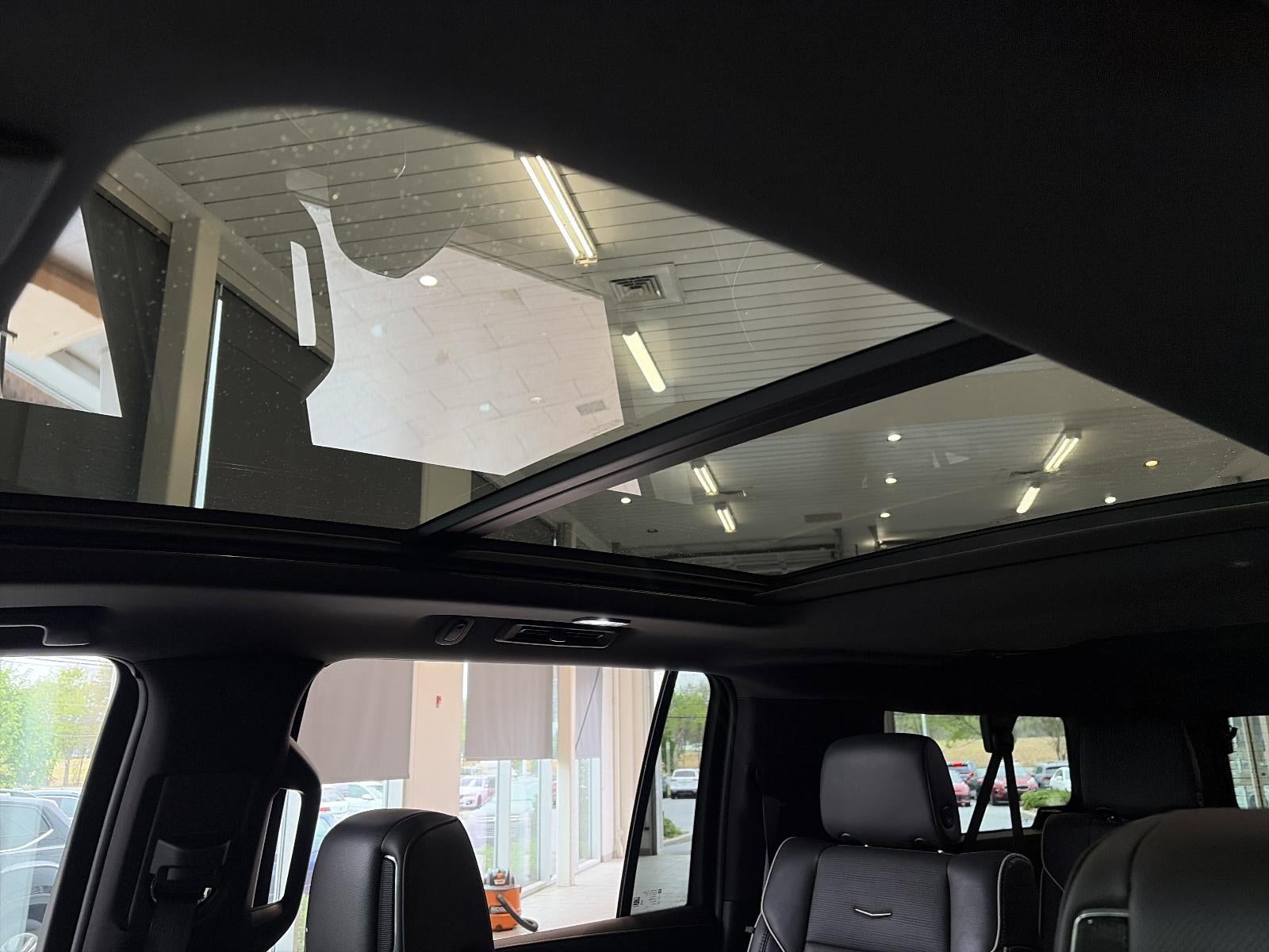 2023 Cadillac Escalade ESV 4WD Sport