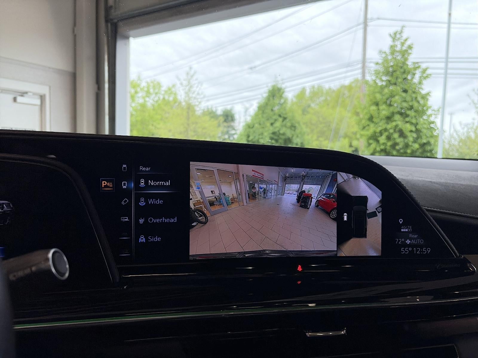 2023 Cadillac Escalade ESV 4WD Sport