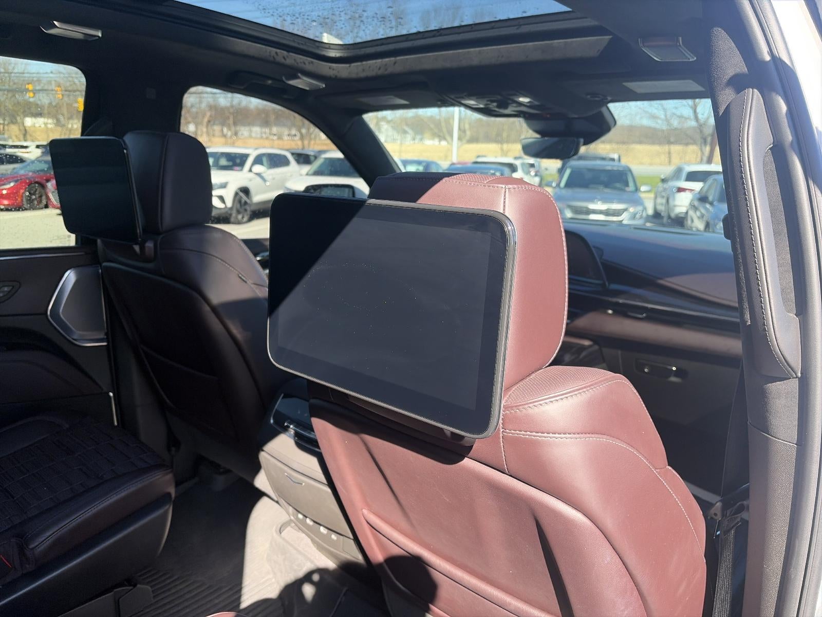 2023 Cadillac Escalade ESV AWD V-Series