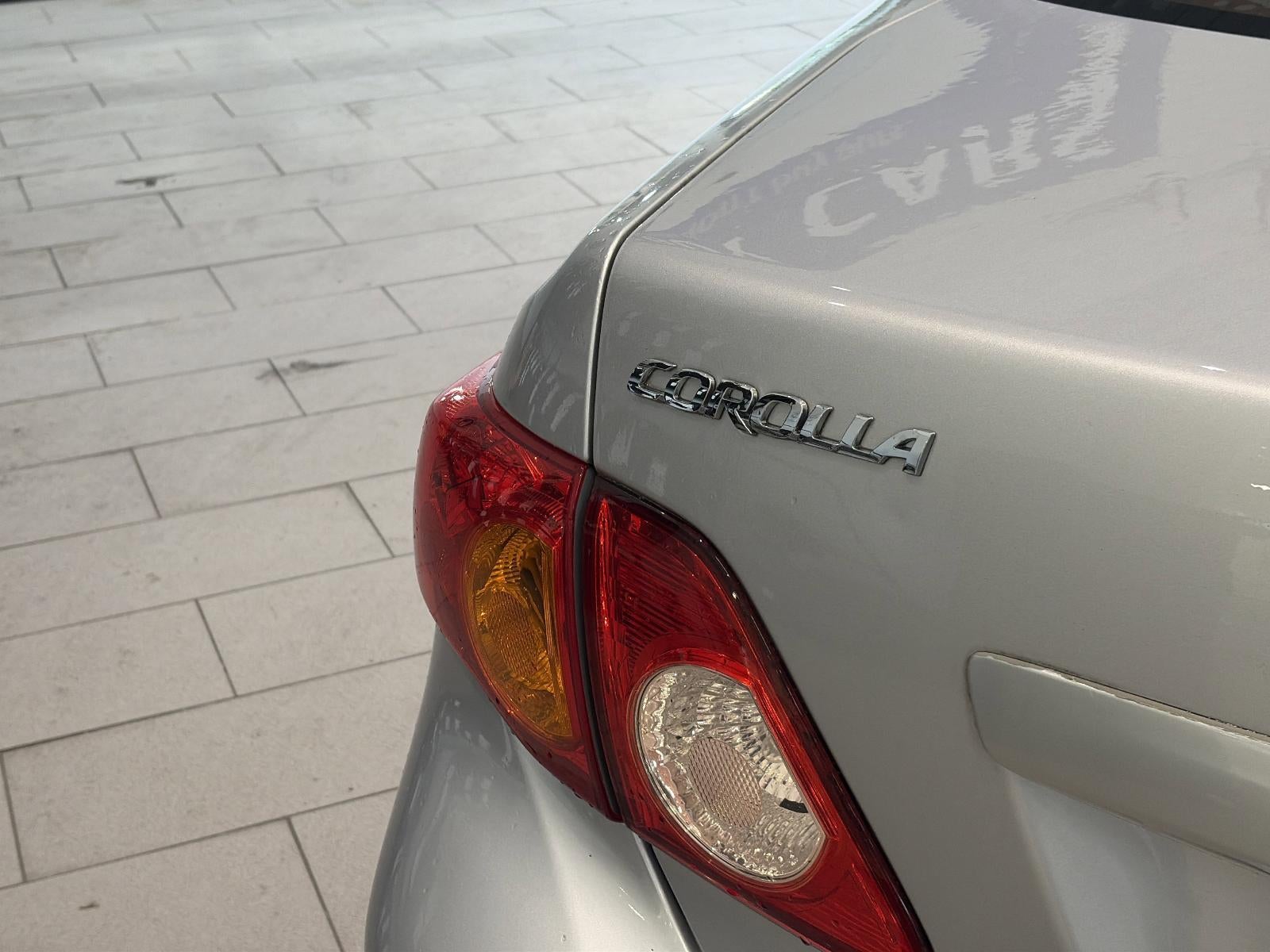 2010 Toyota Corolla 4dr Sdn Auto LE (Natl)