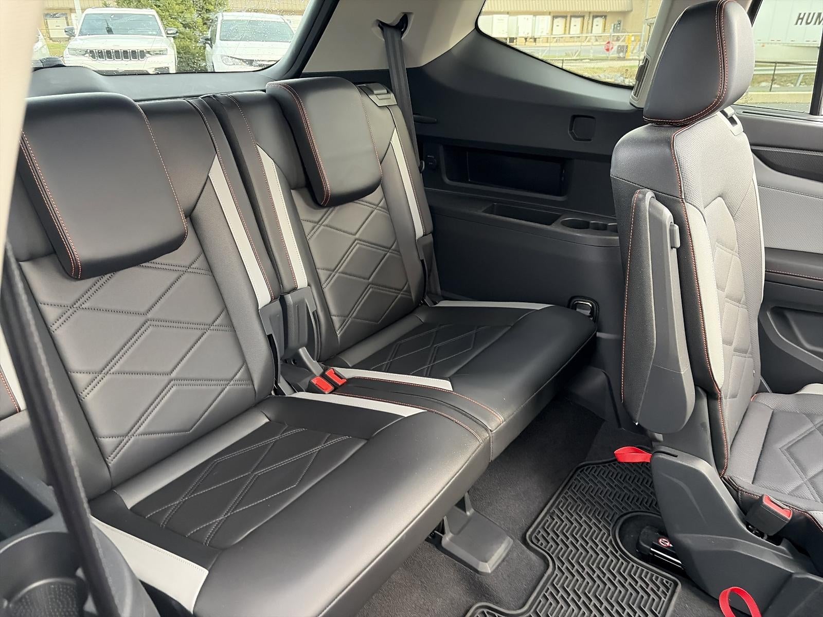 2024 Volkswagen Atlas 2.0T Peak Edition SE w/Technology 4MOTION