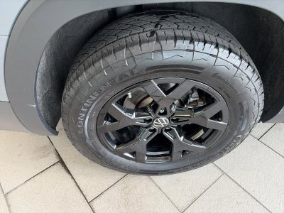 2024 Volkswagen Atlas 2.0T Peak Edition SE w/Technology 4MOTION