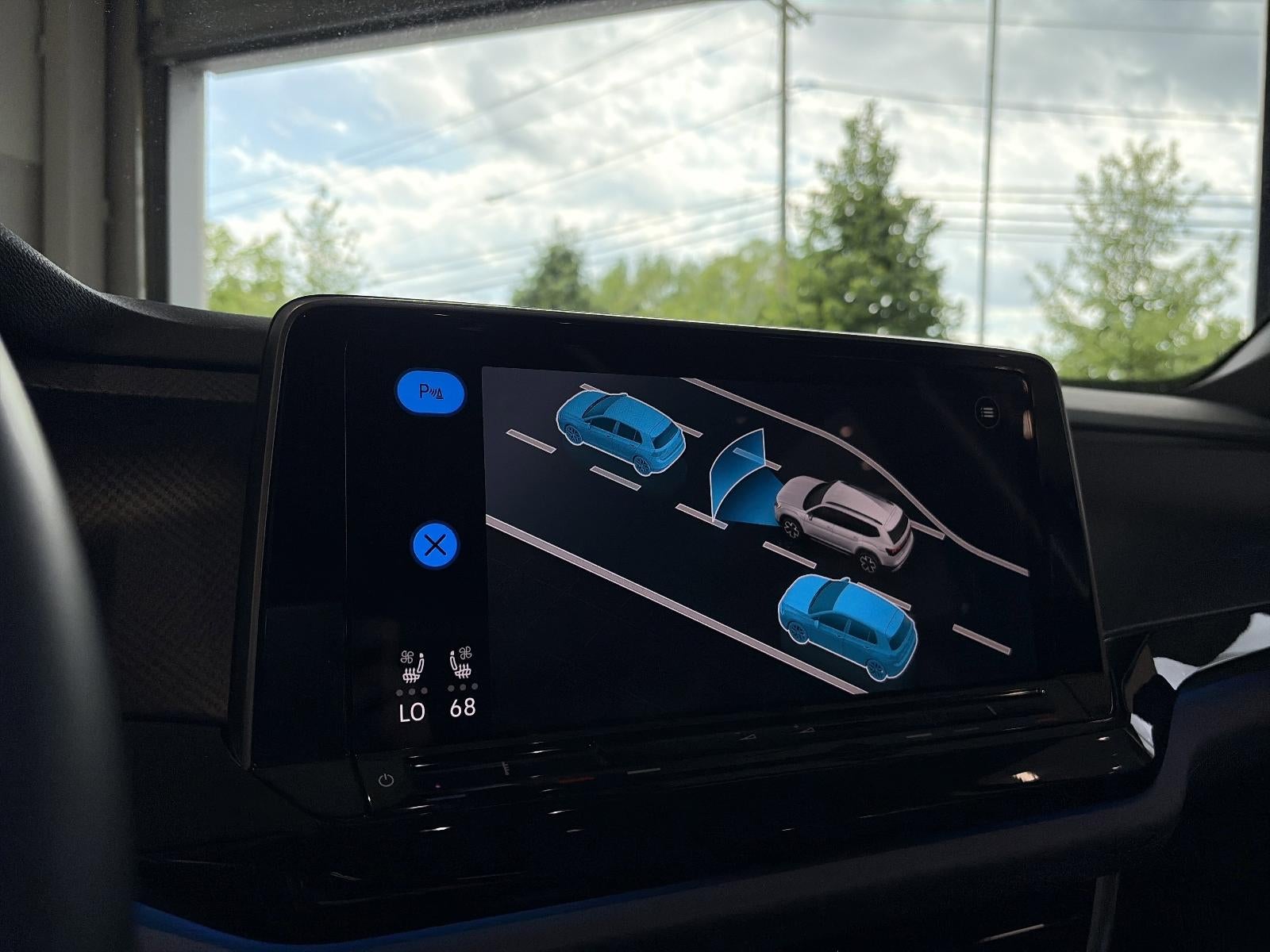 2024 Volkswagen Atlas 2.0T Peak Edition SE w/Technology 4MOTION