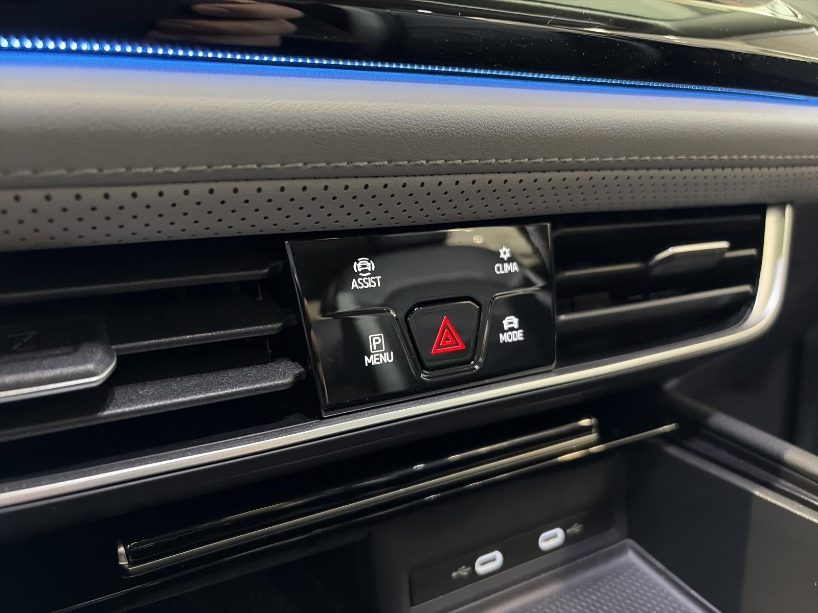 2024 Volkswagen Atlas 2.0T Peak Edition SE w/Technology 4MOTION