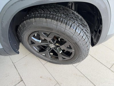 2025 Volkswagen Atlas 2.0T Peak Edition 4MOTION