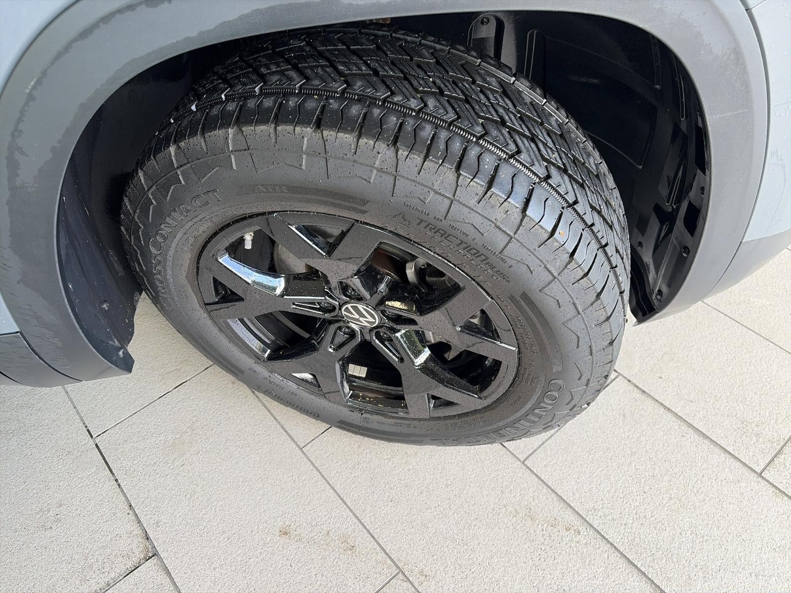 2025 Volkswagen Atlas 2.0T Peak Edition 4MOTION