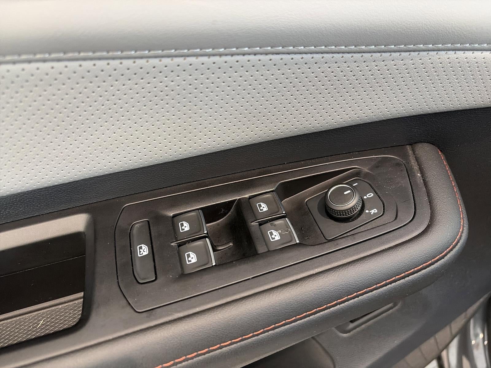 2025 Volkswagen Atlas 2.0T Peak Edition 4MOTION