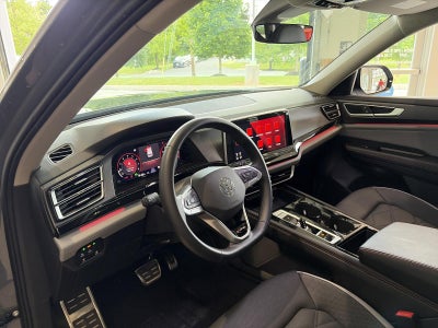 2025 Volkswagen Atlas 2.0T Peak Edition 4MOTION