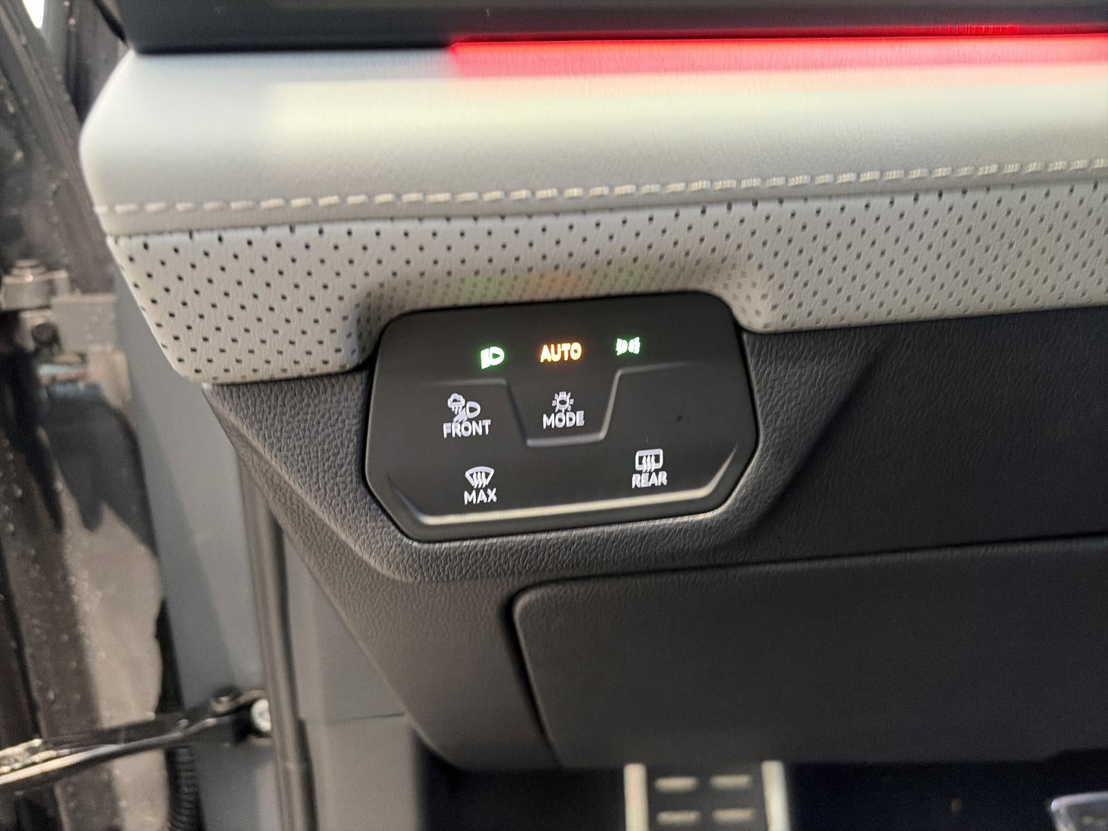 2025 Volkswagen Atlas 2.0T Peak Edition 4MOTION