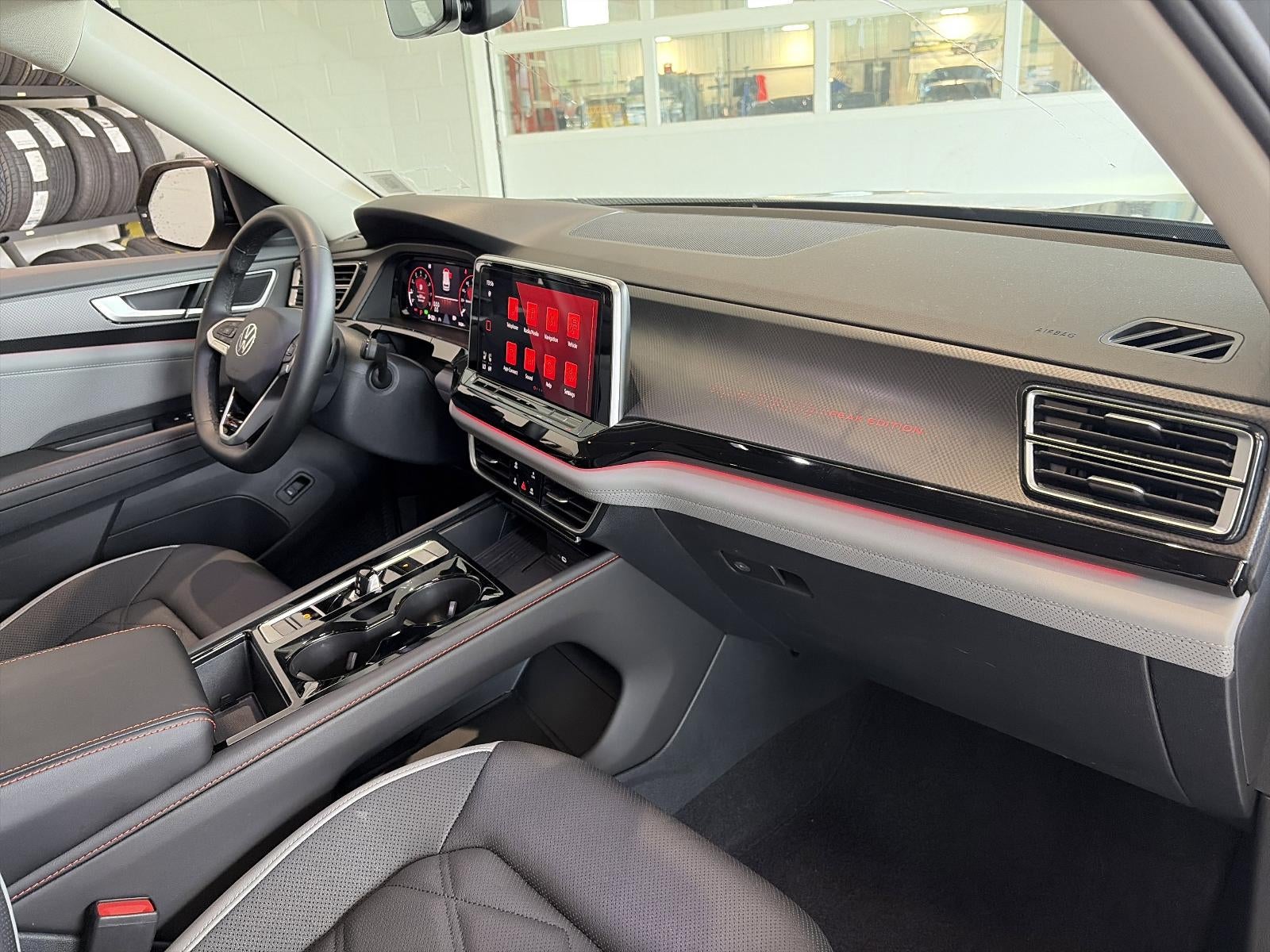 2025 Volkswagen Atlas 2.0T Peak Edition 4MOTION