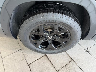 2025 Volkswagen Atlas 2.0T Peak Edition 4MOTION