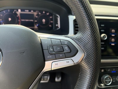 2023 Volkswagen Atlas Cross Sport 3.6L V6 SEL Premium R-Line 4MOTION