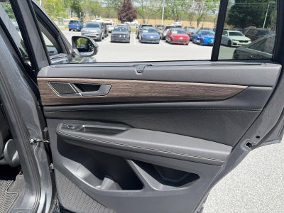 2025 Volkswagen Atlas 2.0T SEL Premium R-Line 4MOTION
