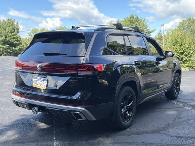 2024 Volkswagen Atlas 2.0T Peak Edition SEL 4MOTION