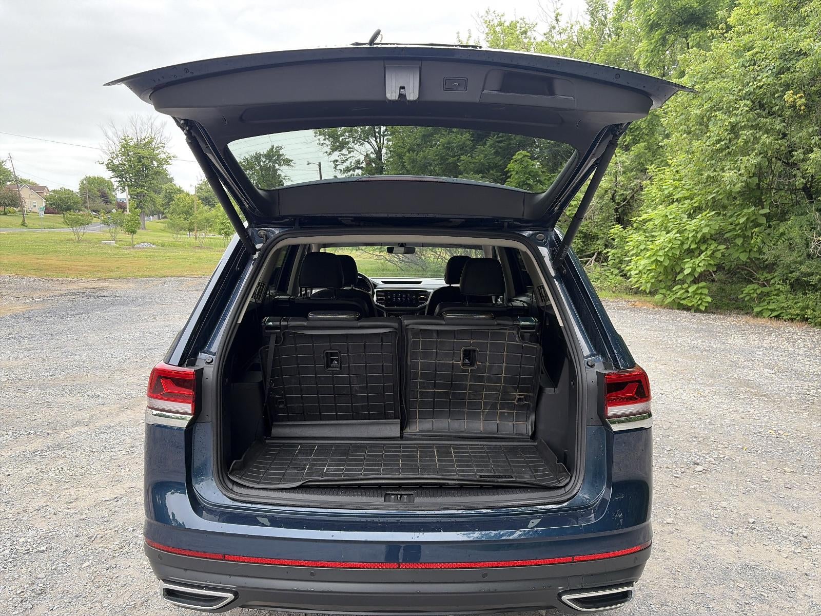 2023 Volkswagen Atlas 2.0T SE w/Technology 4MOTION